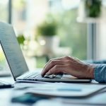 Métier de rédacteur technique : Écrire des guides et manuels pour les entreprises